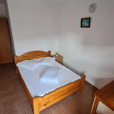 Casa Tomis Guest house *